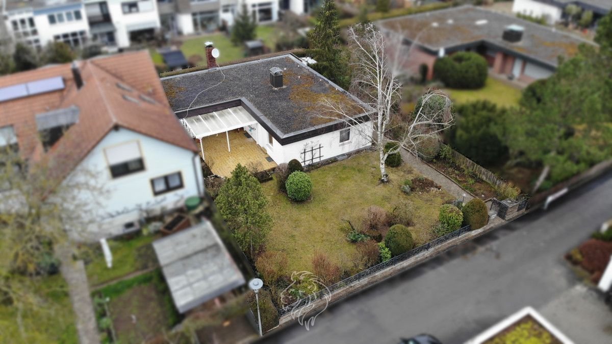 5-salle Bungalow à Wurzburg, Germany No. 90309