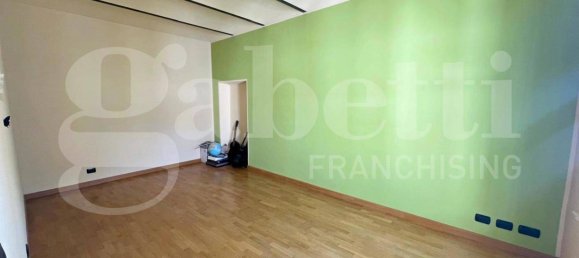 2 bedrooms House in Canale, Italy No. 151877 16