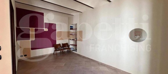 2 bedrooms House in Canale, Italy No. 151877 7