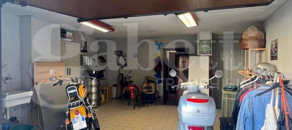 2 bedrooms House in Canale, Italy No. 151877 28