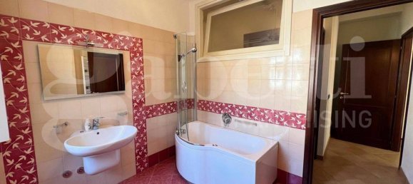 2 bedrooms House in Canale, Italy No. 151877 13