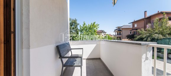 2 Schlafzimmer Wohnung in Olgiate Olona, Italy, Nr. 328709 3