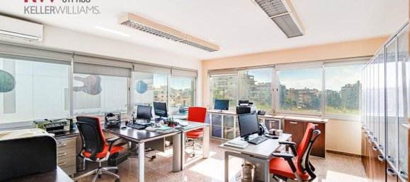 Oficina de 2 habitaciónes en Limassol, Cyprus No. 26373 4