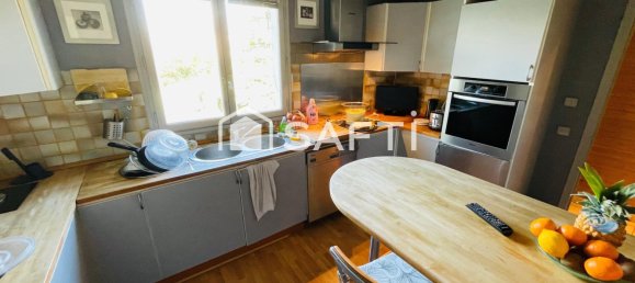 4 bedrooms House in Neuvy-sur-Loire, France No. 62222 8