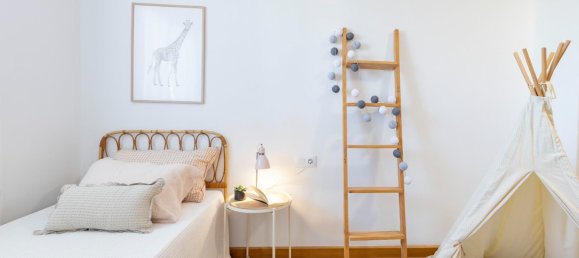 3 bedrooms Penthouse in Paterna, Spain No. 136433 2