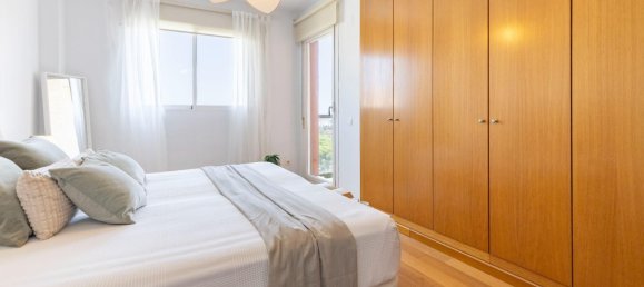 3 bedrooms Penthouse in Paterna, Spain No. 136433 12