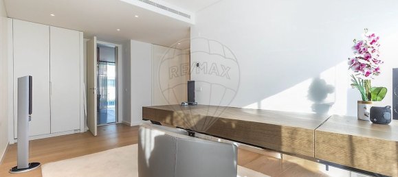 4 bedrooms Apartment in Lisbon, Portugal No. 130136 23