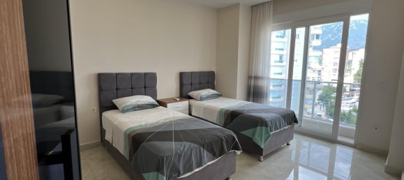 Apartment 5+1 in Mahmutlar, Turkey No. 22149 8