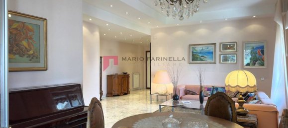 4 bedrooms Apartment in Genoa, Italy No. 313403 5