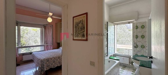 4 bedrooms Apartment in Genoa, Italy No. 313403 17