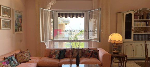 4 bedrooms Apartment in Genoa, Italy No. 313403 4