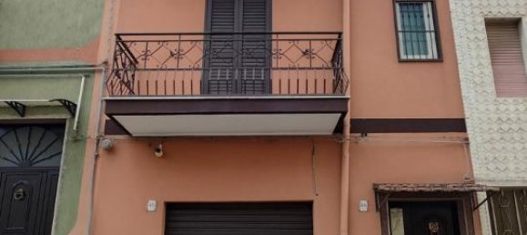 4-Zimmer Haus in Palagonia, Italy, Nr. 230913 3