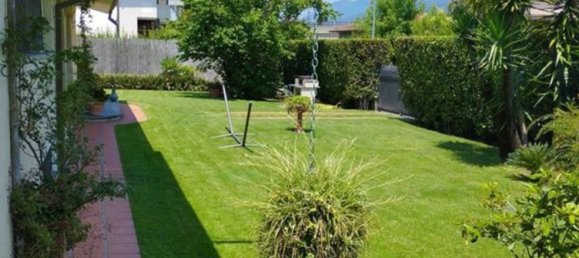 5 rooms Villa in Forte dei Marmi, Italy No. 36493 5