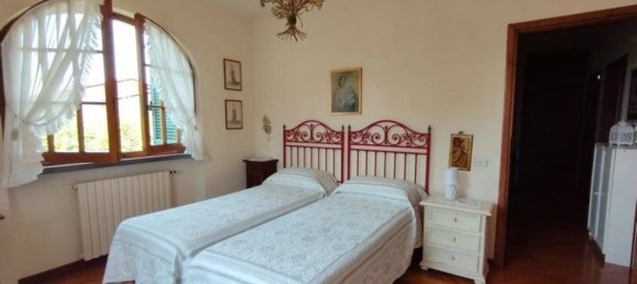 5 rooms Villa in Forte dei Marmi, Italy No. 36493 23