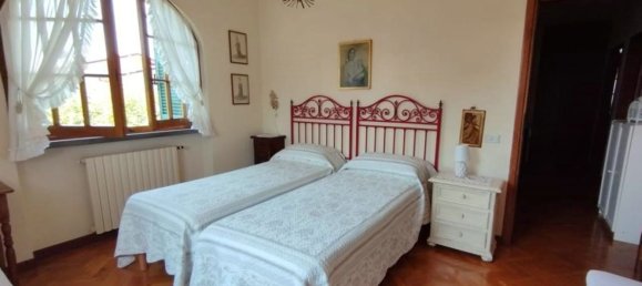 5 rooms Villa in Forte dei Marmi, Italy No. 36493 21