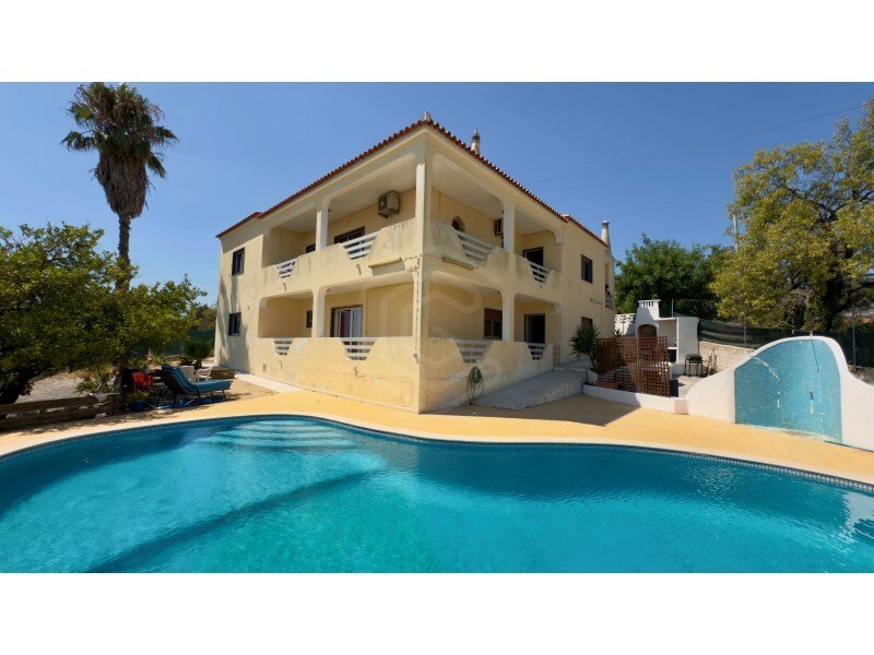 7 bedrooms Villa in Loule, Portugal No. 237489