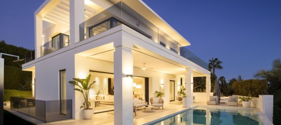 Casa T5 em Marbella, Spain N.º 73067 2