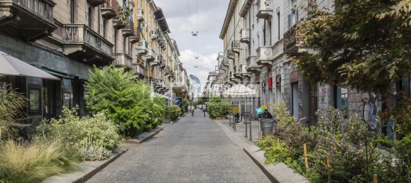 3 rooms Apartment in Milan, Italy No. 258146 12