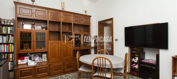 3 rooms Apartment in Milan, Italy No. 258146 16