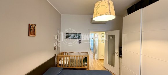 Apartamento T2 em Milan, Italy N.º 241005 30