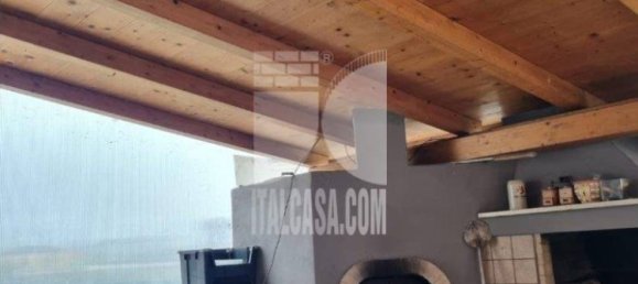 3 Schlafzimmer Haus in Mantua, Italy, Nr. 326542 3