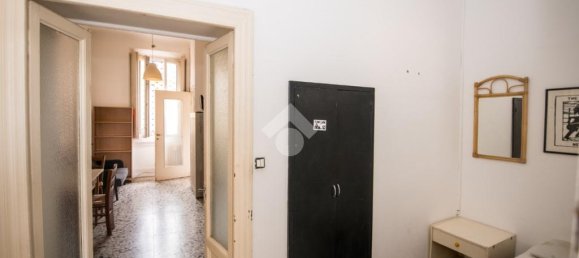 1 bedroom Apartment in Milan, Italy No. 324771 5