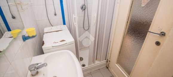 1 bedroom Apartment in Milan, Italy No. 324771 11