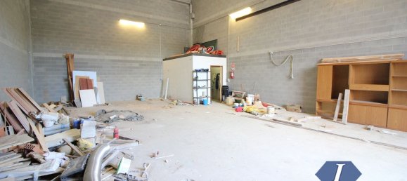 Lagerhaus in Caronno Pertusella, Italy 160m², Nr. 361235 6