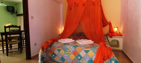 37 rooms Townhouse in Agios Nikolaos, Greece No. 7144 29