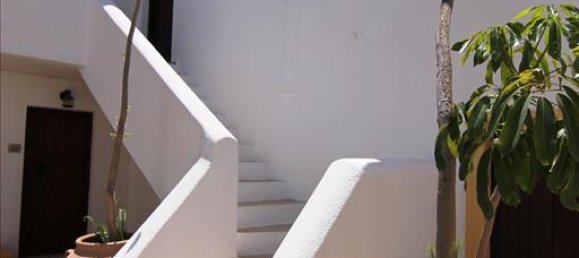 37 rooms Townhouse in Agios Nikolaos, Greece No. 7144 16