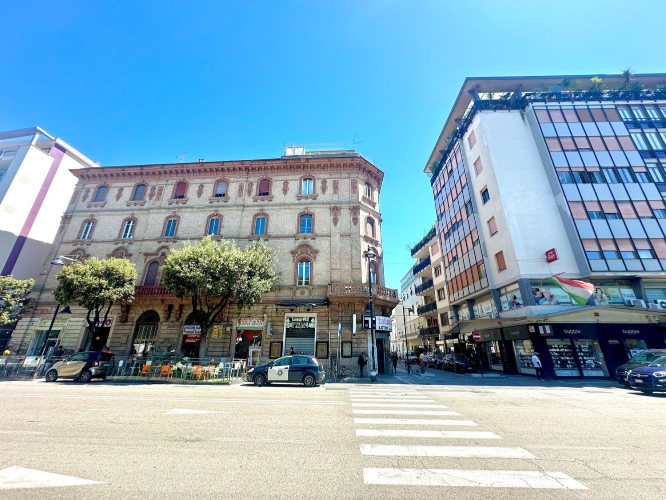 6غرفة شقة في Pescara, Italy رقم 24196