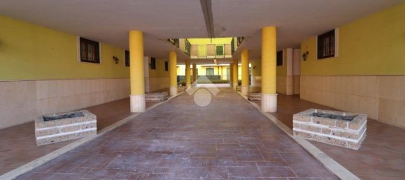 3 bedrooms Apartment in Montoro, Italy No. 117496 5