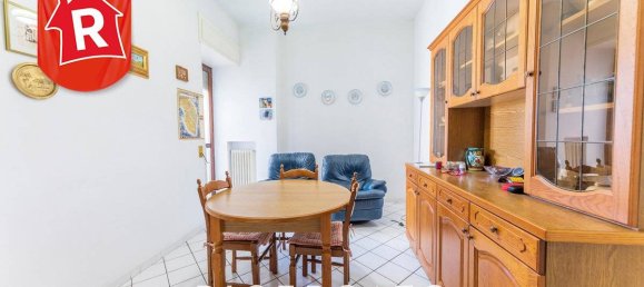 Квартира с 4 спальнями в Лечче, Италия № 98026 21