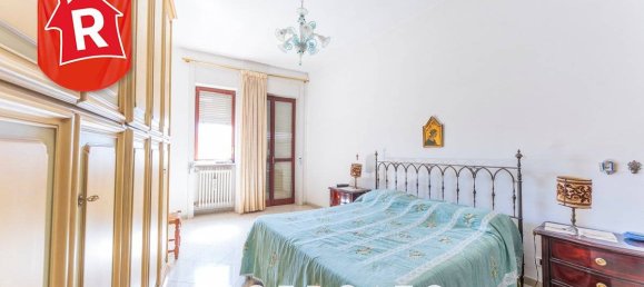 Квартира с 4 спальнями в Лечче, Италия № 98026 20