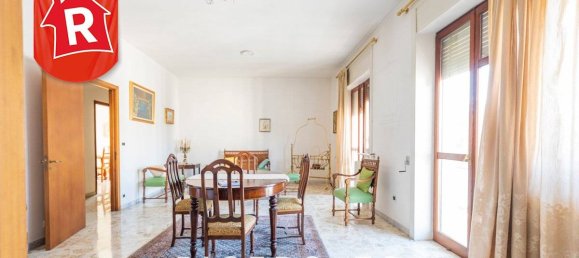 Квартира с 4 спальнями в Лечче, Италия № 98026 8