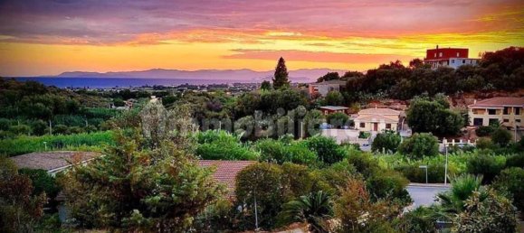 Villa de 2 dormitorios en Quartu Sant'Elena, Italy No. 278807 2