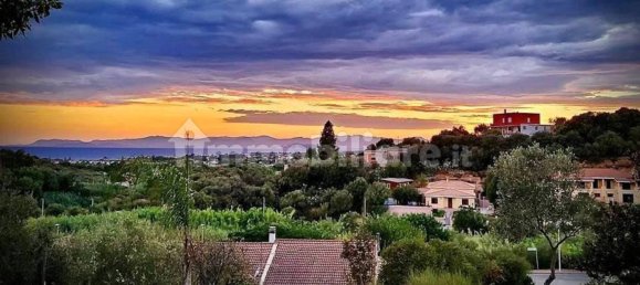 Villa de 2 dormitorios en Quartu Sant'Elena, Italy No. 278807 3