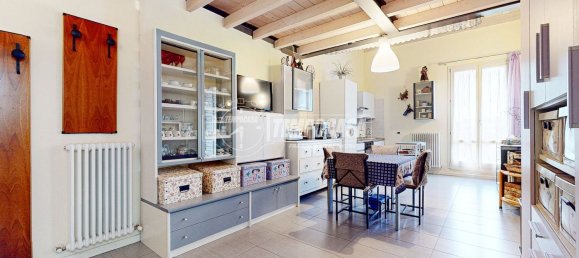 3 bedrooms Duplex in Valsamoggia, Italy No. 380281 5