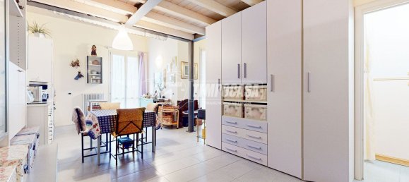 3 bedrooms Duplex in Valsamoggia, Italy No. 380281 3