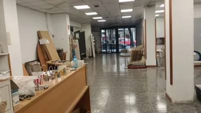  عقار تجاري في Zaragoza, Spain 250متر مربع رقم 172475