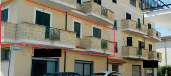 5 rooms Apartment in Cassano all'Ionio, Italy No. 182334 30