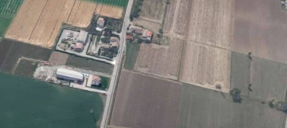 1 room Commercial property in Parma, Italy No. 371826 4