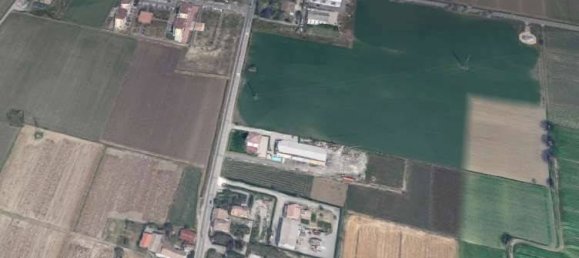 1 room Commercial property in Parma, Italy No. 371826 3