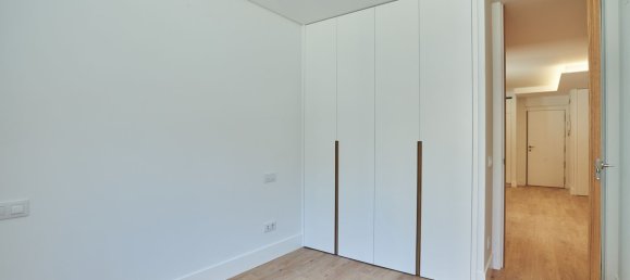 Apartamento de 2 dormitorios en Madrid, Spain No. 172082 15