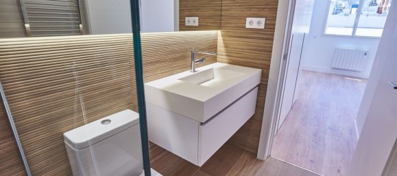 Apartamento de 2 dormitorios en Madrid, Spain No. 172082 21