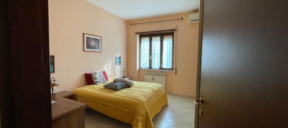 2 rooms Apartment in Rome, Italy No. 170085 11