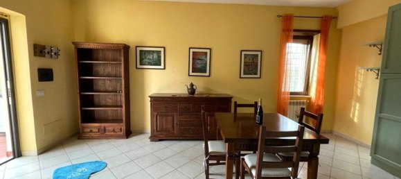 2 rooms Apartment in Rome, Italy No. 170085 4