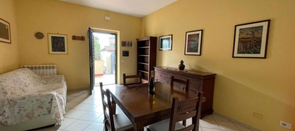 2 rooms Apartment in Rome, Italy No. 170085 5