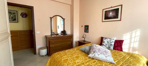 2 rooms Apartment in Rome, Italy No. 170085 10