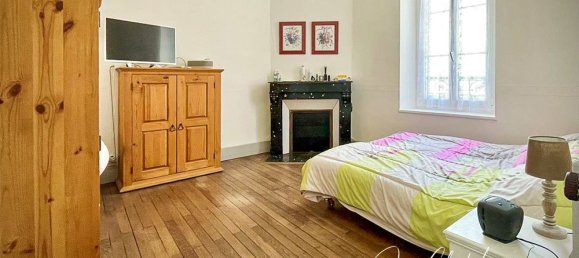 Casa de 5 dormitorios en Vierzon, France No. 216155 5